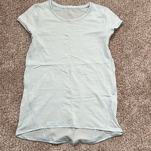 Lululemon short sleeve top